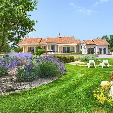 Villa Gardena Vrh  Exterior photo