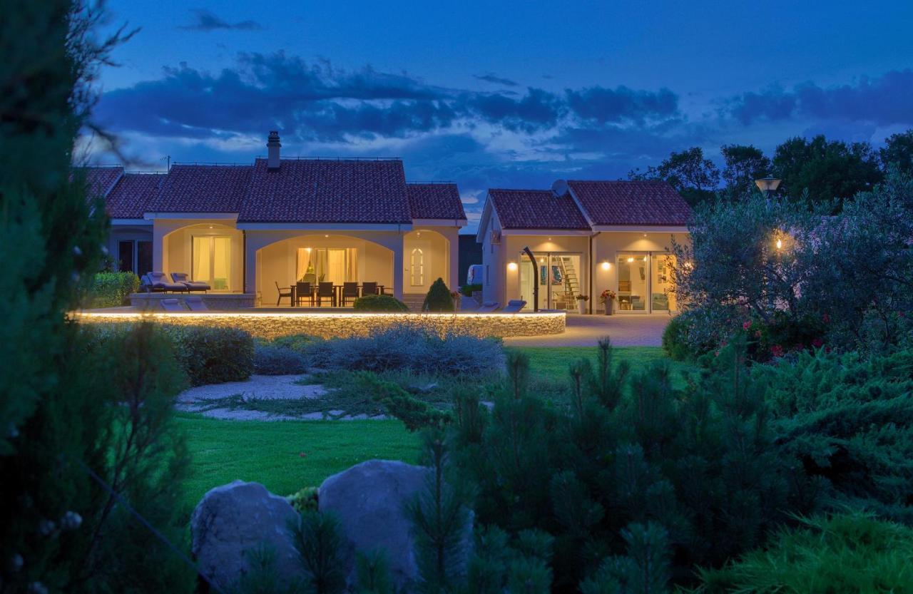 Villa Gardena Vrh  Exterior photo