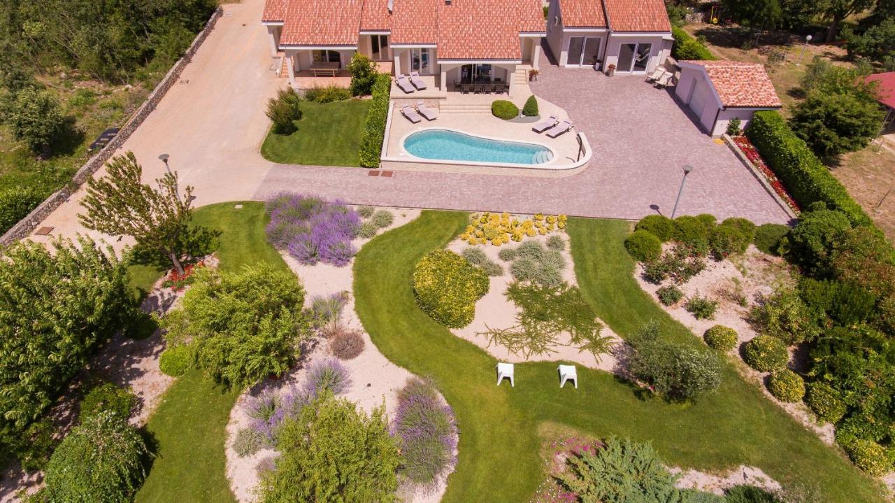 Villa Gardena Vrh  Exterior photo